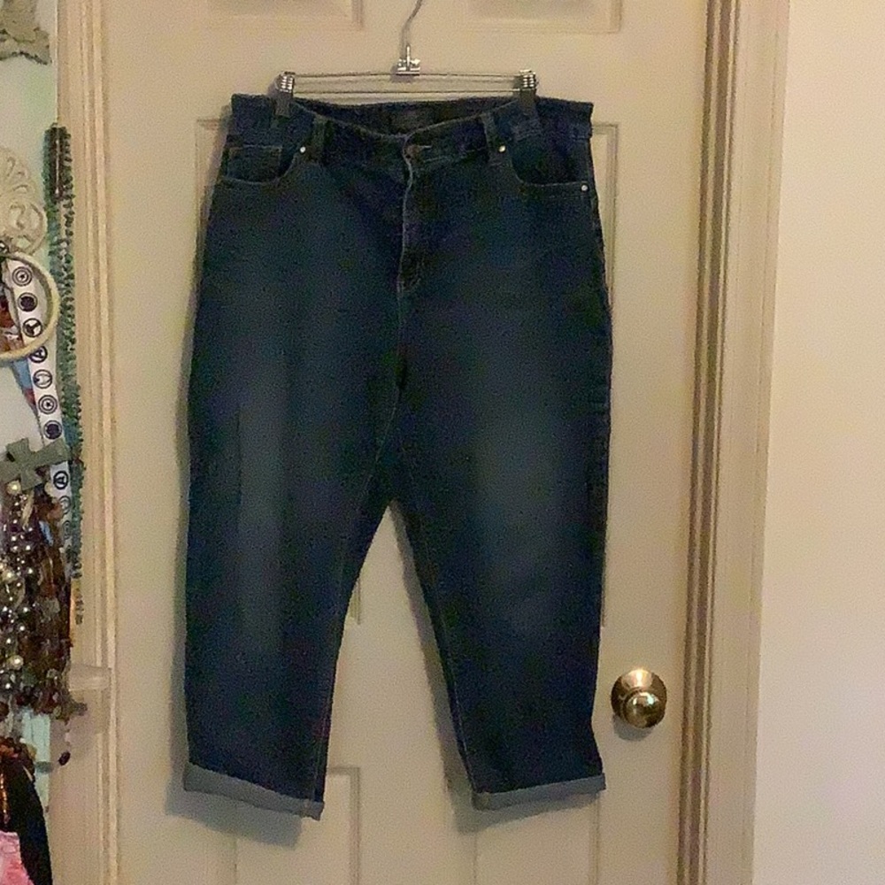 Chico's "So Lifting" Crop Jeans